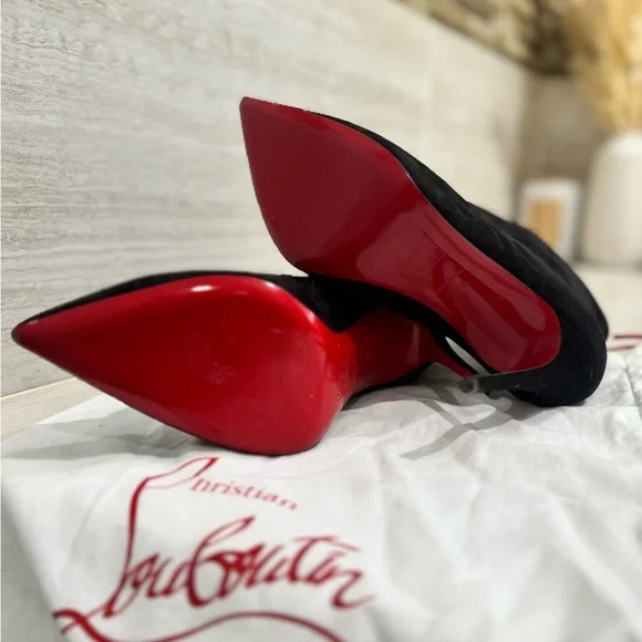 Christian Louboutin Elegant Black Suede Booties - Picture 4 of 6